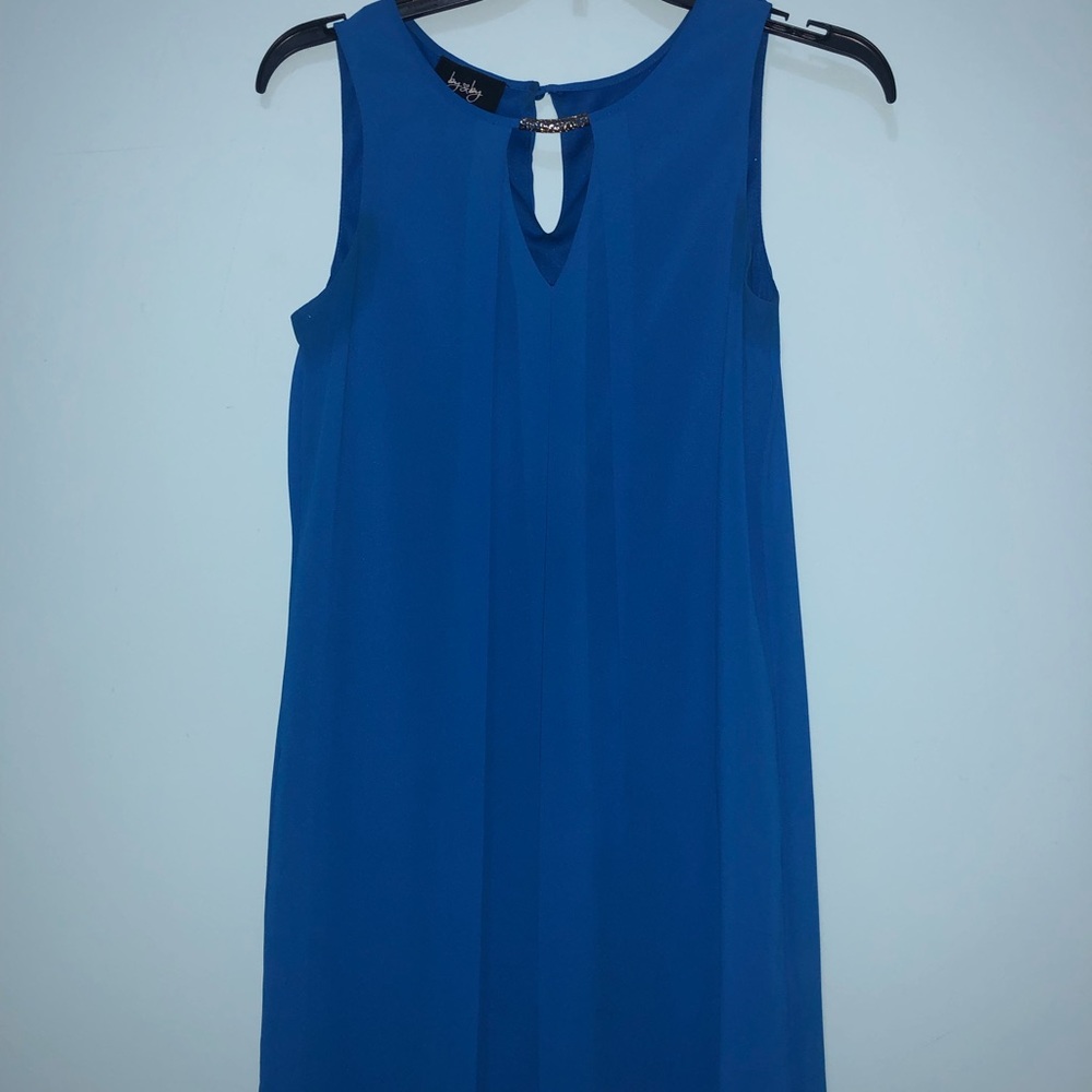 blue dress